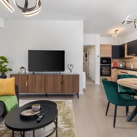 Flos Maris Appartement *